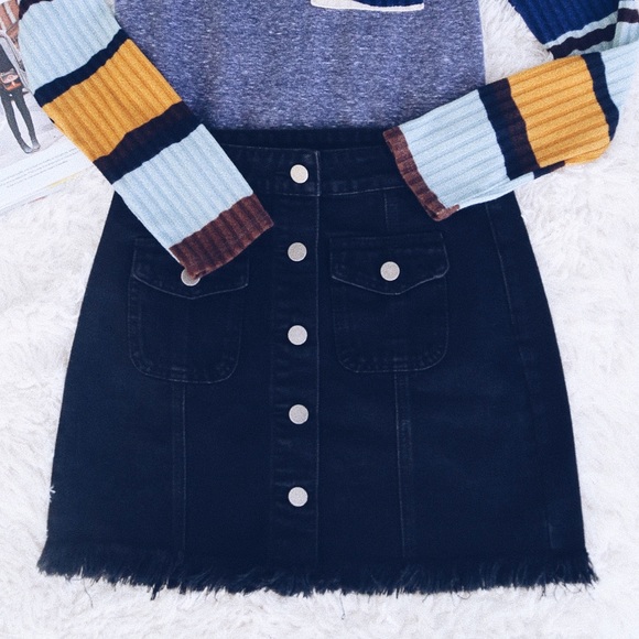 Denim Button Up Fringed Skirt - Picture 6 of 6